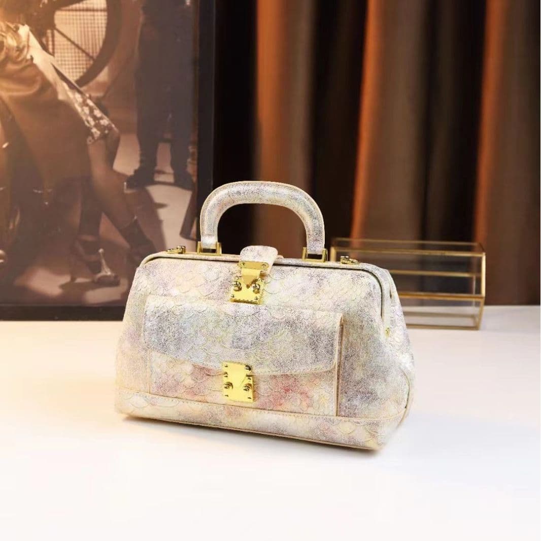 image-Retro Snakeskin Pattern Dumpling Bag Women