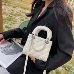 image-All-match Crossbody Fairy Diamond Quilted Handbag