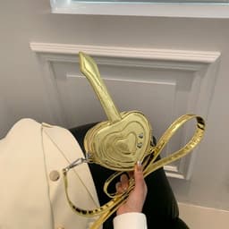 image-Women's Fashion Creative Heart Crossbody Bag