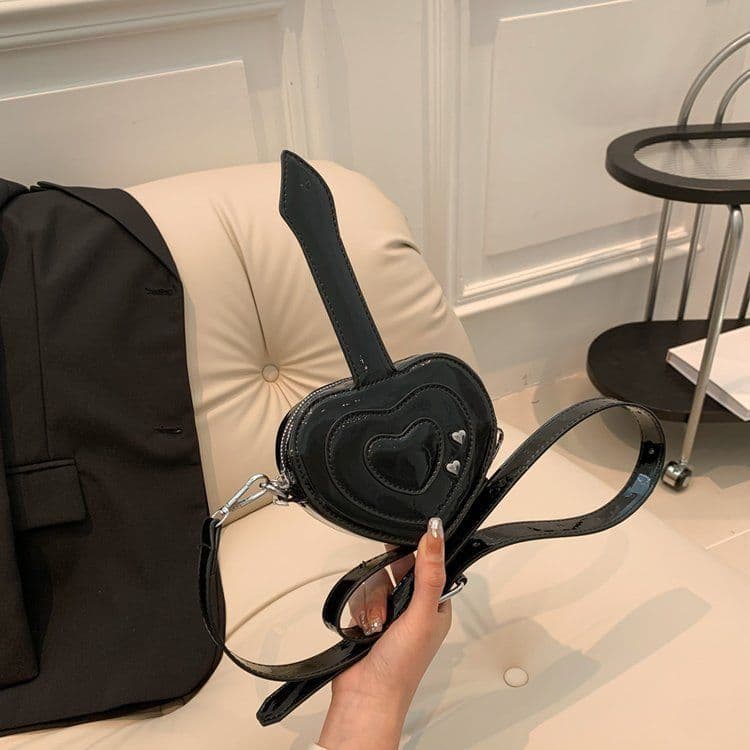 image-Women's Fashion Creative Heart Crossbody Bag