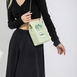 image-Women's Fashion Personality And Creativity Shoulder Messenger Bag