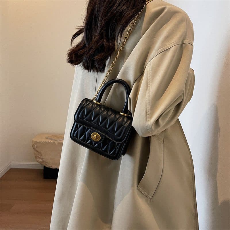image-Women's Fashionable Versatile Diamond Chain Shoulder Crossbody Bag