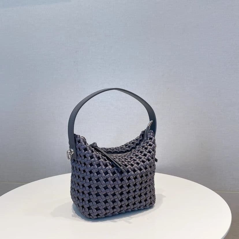 image-Nylon Hand-woven Lunch Box Handbag All-match Underarm Shoulder Messenger Bag