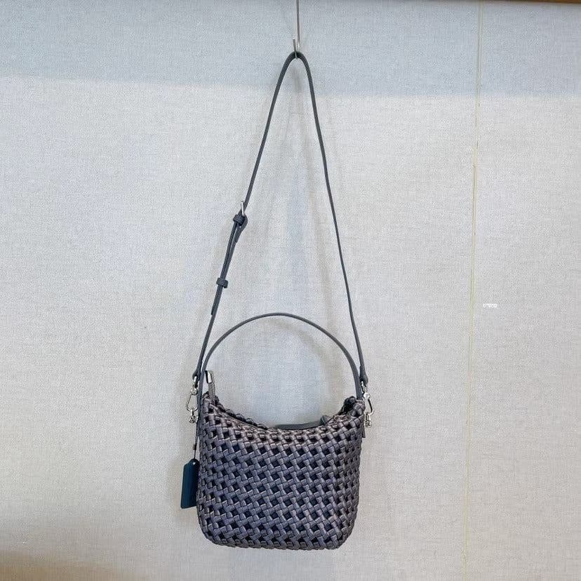 image-Nylon Hand-woven Lunch Box Handbag All-match Underarm Shoulder Messenger Bag