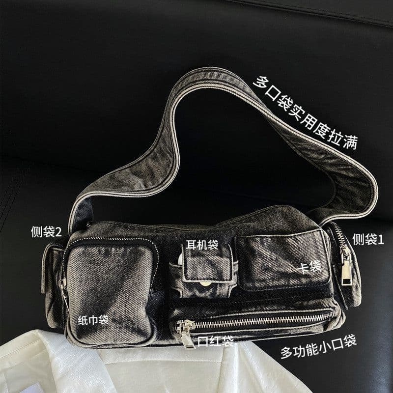 image-Niche Locomotive Style Multi-pocket Retro Denim Shoulder Messenger Bag