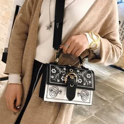 image-New Ethnic Style Graffiti Printing Fashion Shoulder Messenger Bag