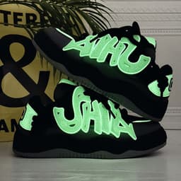 image-Men's Shoes Luminous Korean Fashion Daddy
