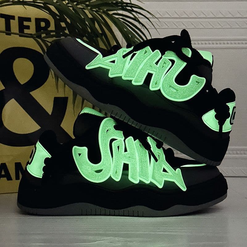 image-Men's Shoes Luminous Korean Fashion Daddy
