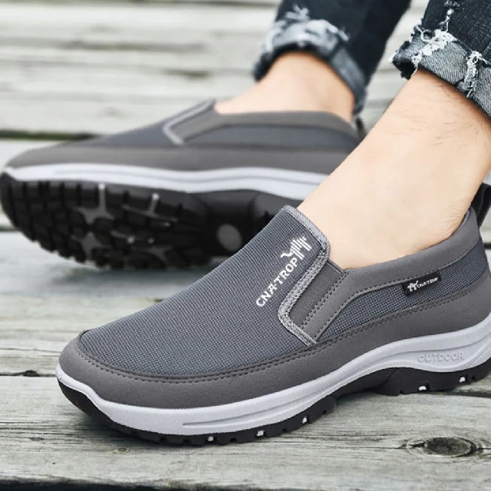 image-Men's Shoes Non-slip Slip-on Walking Shoes 49 Size Cross-border Large Size Casual Mesh Sneakers Soft Bottom Travel Shoes