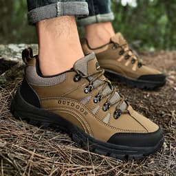 image-Boots Men's Autumn And Winter Outdoor Sneakers Leather Low-top Hiking Shoes Small Wholesale Delivery