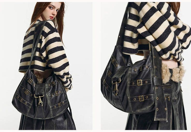 image-Tote Underarm Shoulder Portable Retro Large Capacity Commuter Black Bag
