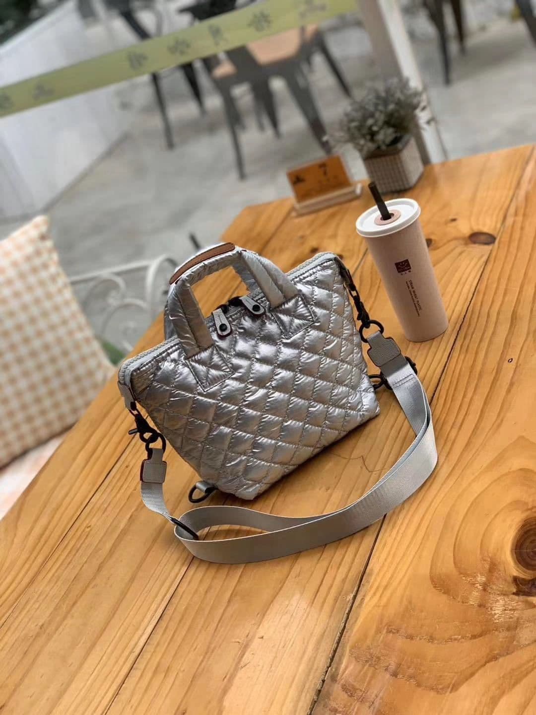 image-Diamond Ultra-light Space Cotton Textured Nylon Cloth Fashion Casual Portable Shoulder Messenger Bag