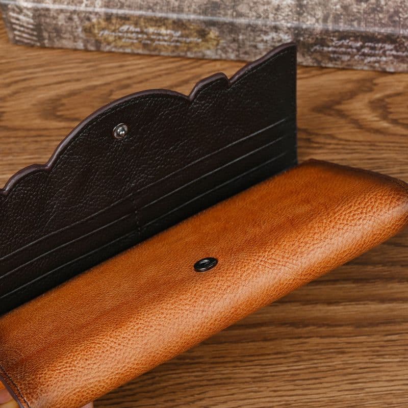 image-Chinese Style Embossed Wallet Women's First Layer Long Cowhide Fashion Wallet Large Capacity Tri-fold Bag Retro Wallet