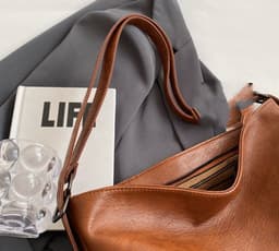 image-Autumn Winter Retro Fashion Multipurpose Large Capacity Backpack Simple Advanced Texture Commuter Tote