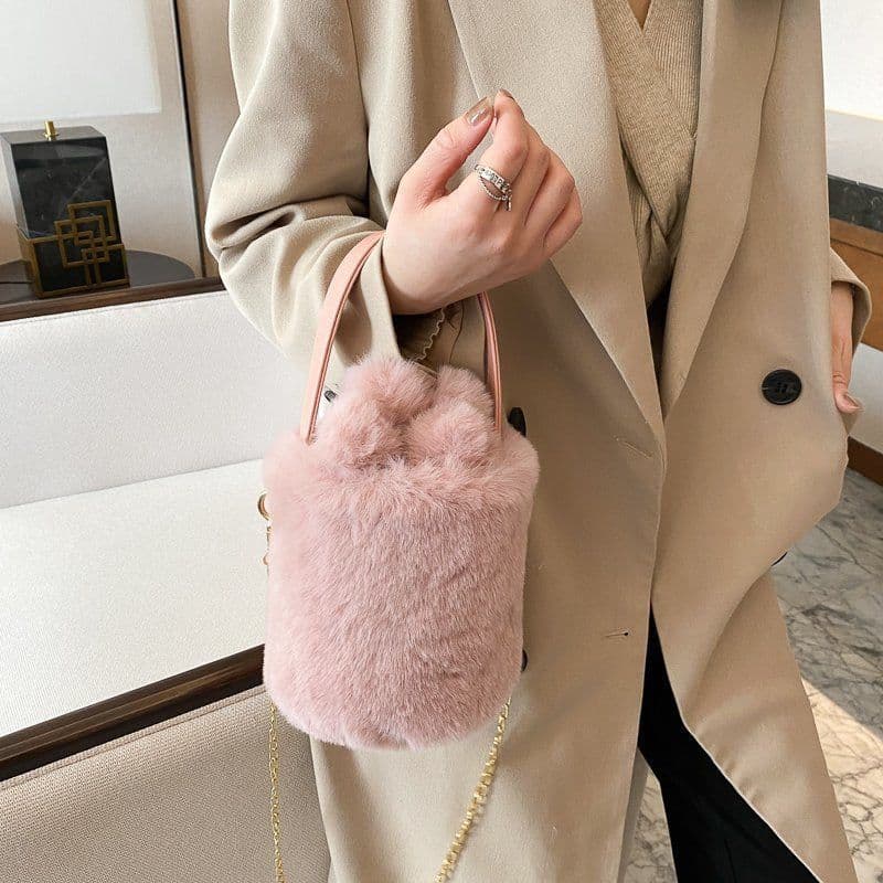 image-Women's Fashion Drawstring Anti-theft Fur Ball Shoulder Crossbody Bag