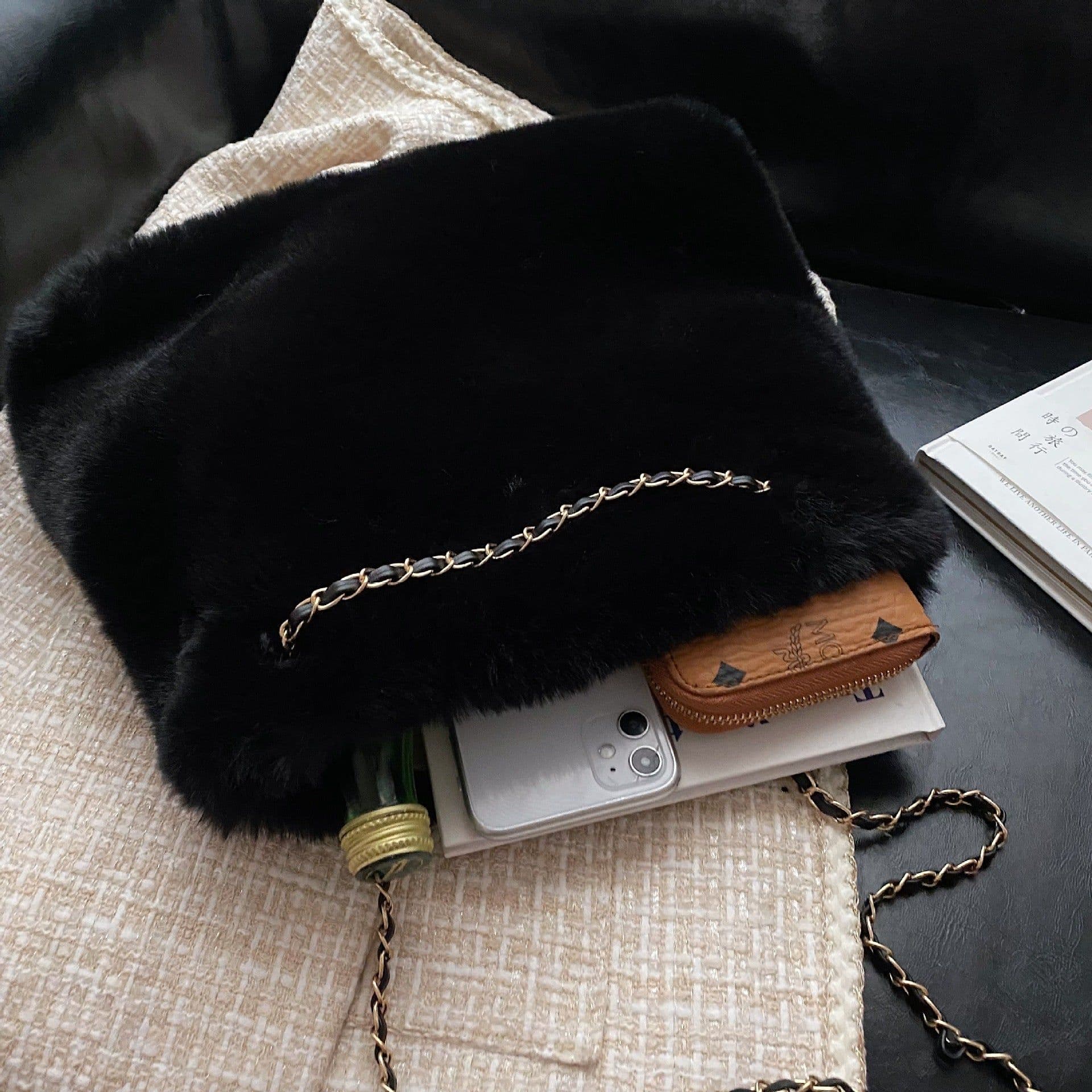 image-Women's Fashion Large Capacity Versatile Chain Crossbody Shoulder Bag