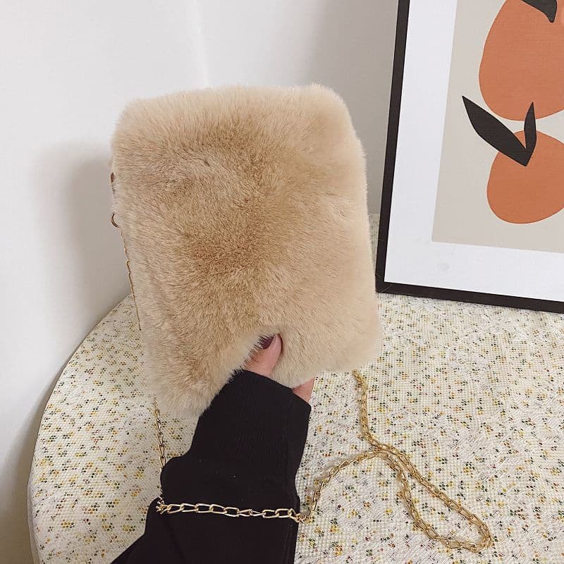 image-Women's Fashion Plush Pearl Chain Shoulder Messenger Bag