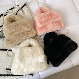 image-Women's Fashion Pearl Chain Plush Hand-carrying Bag