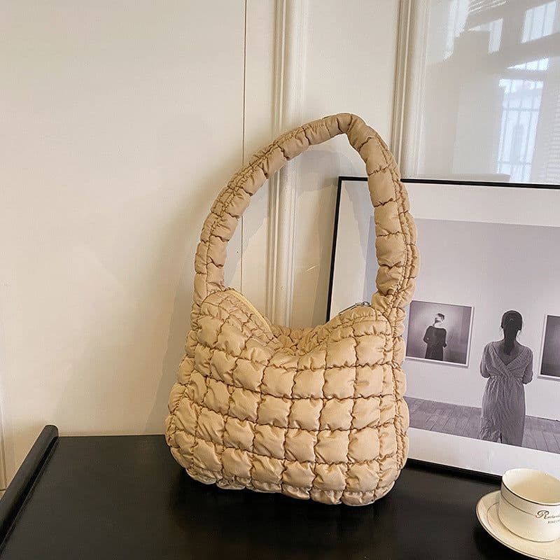 image-Women's Fashion Casual And Lightweight Large Capacity Dumpling Bag