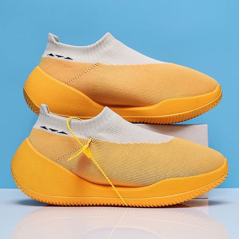image-Men's Banana Breathable All-match Socks Mesh Shoes