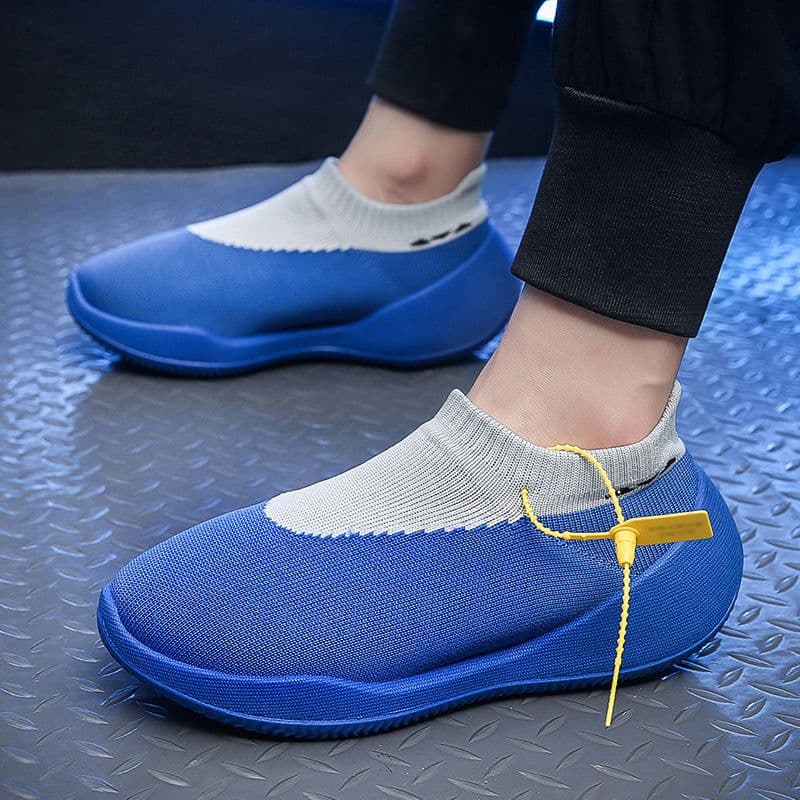 image-Men's Banana Breathable All-match Socks Mesh Shoes
