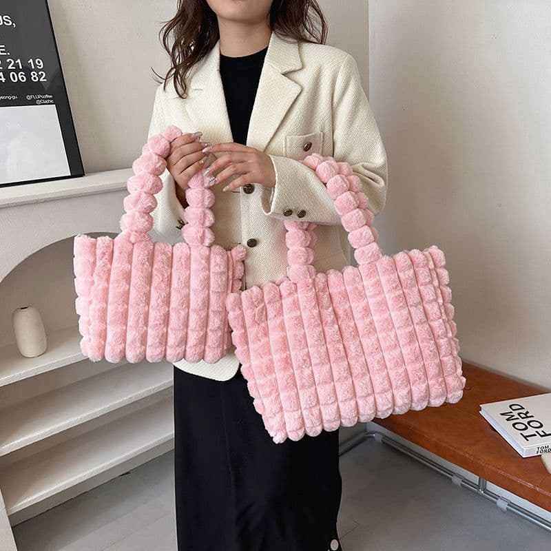 image-Plaid Handbags Winter Fashion High Capacity Shopping Plush Bag Korean Style Personalized Designer Luxury Tote Bags For Women