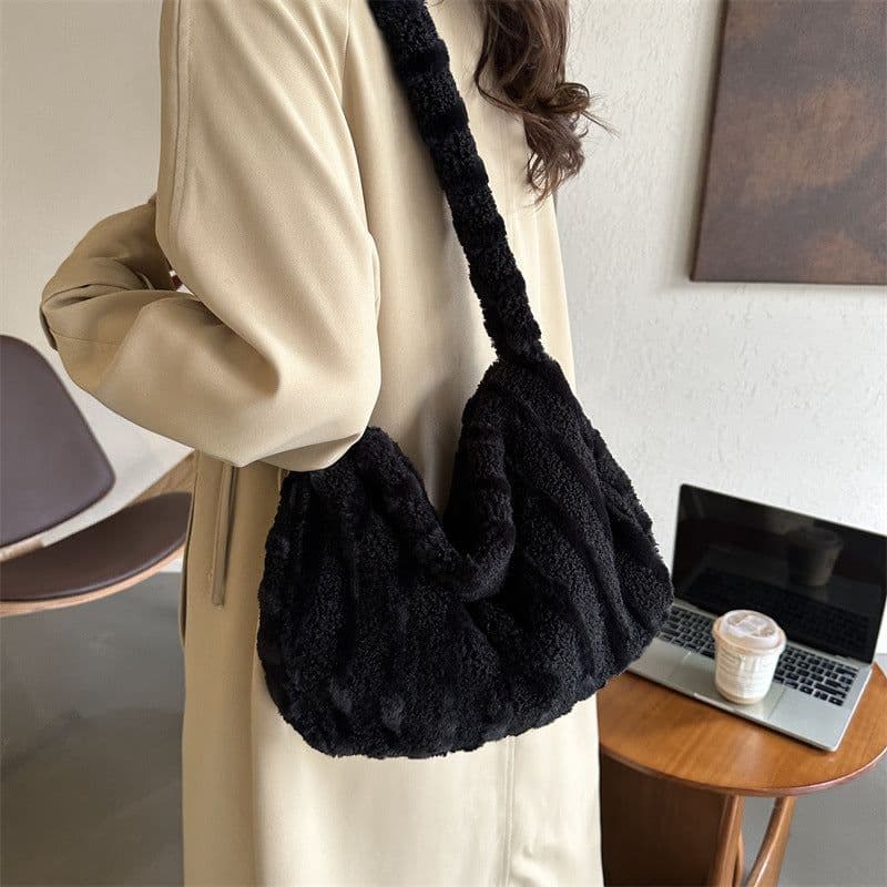 image-Large-capacity Striped Plush Bag Winter New Fashion Portable Tote Shoulder Bags Shopping Furry Handbags For Women