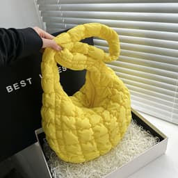 image-Personalized Lightweight And Large Capacity Fashion New Cloud Pleated Big Bag For Women