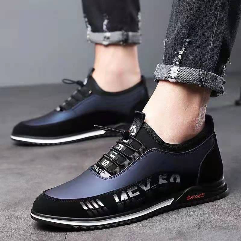 image-Men's Casual Shoes Fashion Slip-on Leather Shoes