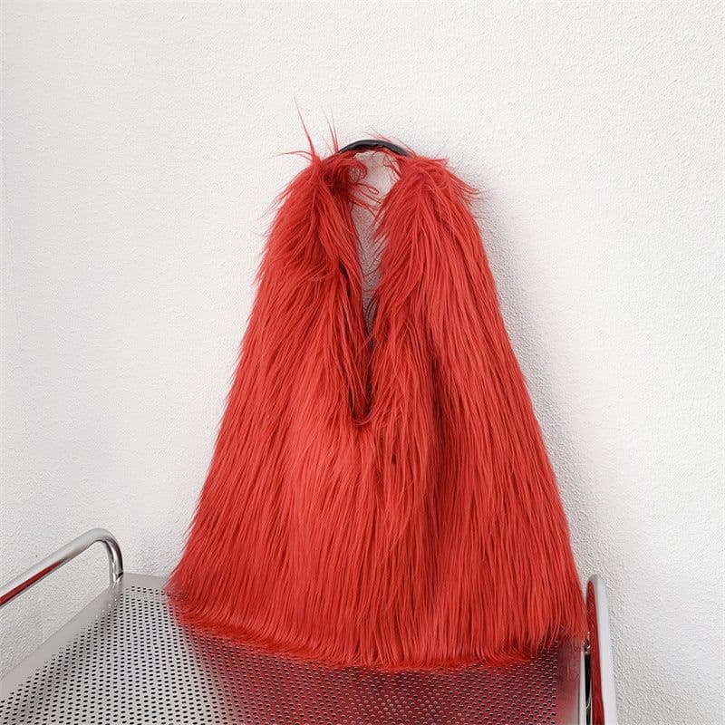 image-Water Wool One-shoulder Tote Plush Bag