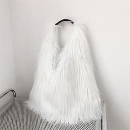 image-Water Wool One-shoulder Tote Plush Bag