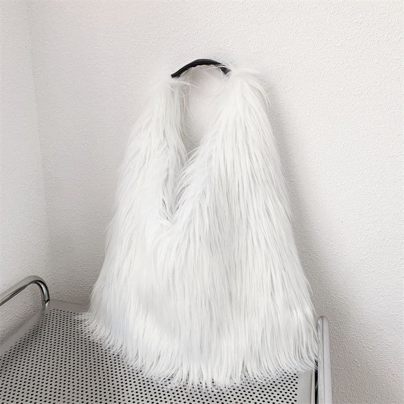 image-Water Wool One-shoulder Tote Plush Bag