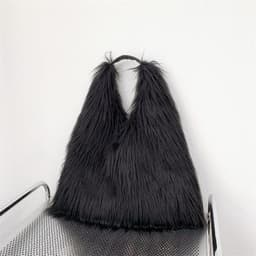 image-Water Wool One-shoulder Tote Plush Bag
