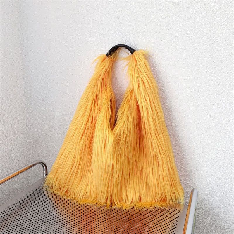 image-Water Wool One-shoulder Tote Plush Bag