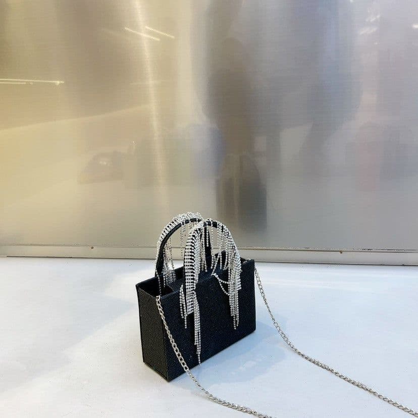 image-National Network Red Rhinestone Tassel Chain Small Square Bag Fashion Portable