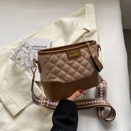 image-Fashion Rhombus Contrast Color Wide Shoulder Strap Crossbody Bag
