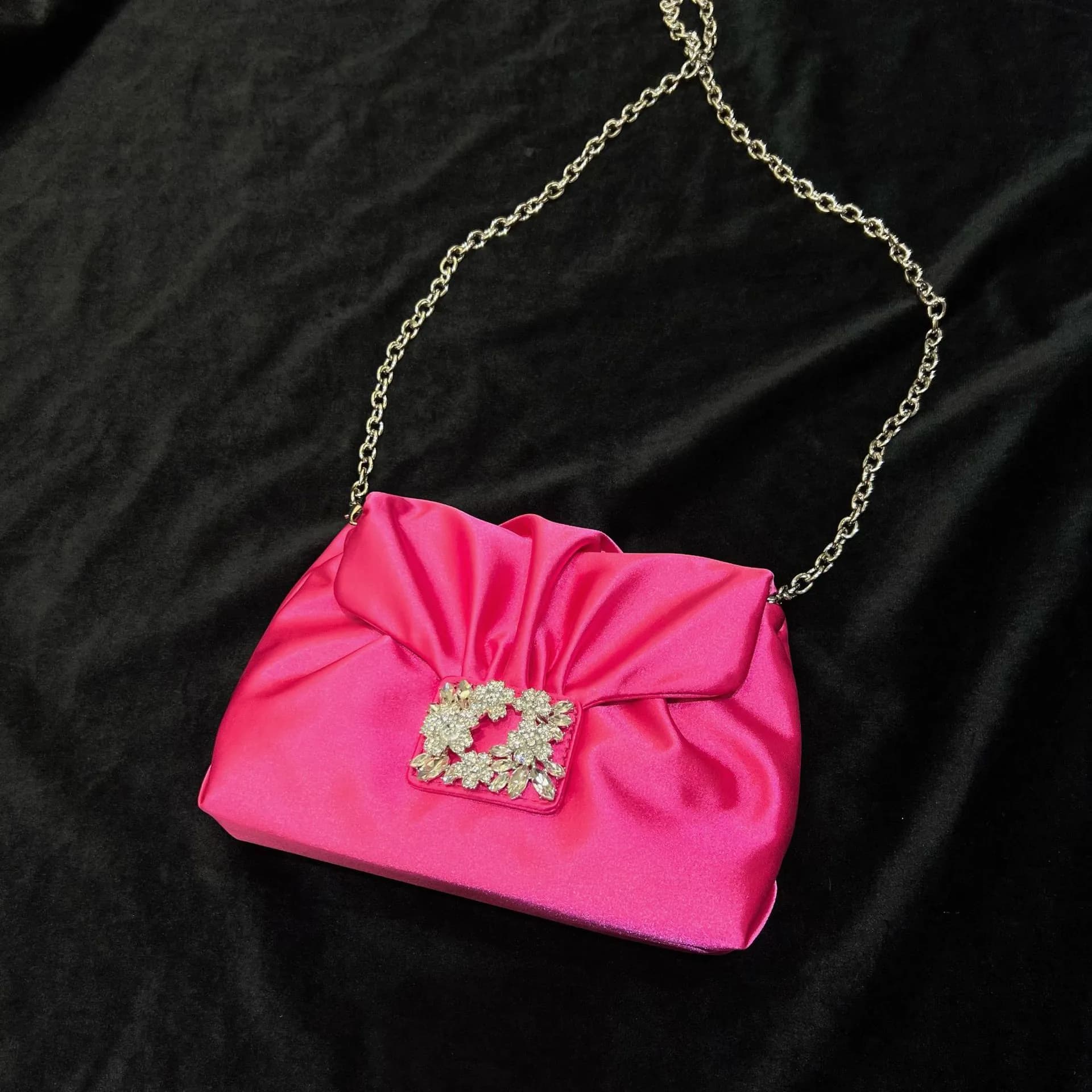 image-Vintage Crumpled Banquet Silk Diamond Small Square Bag