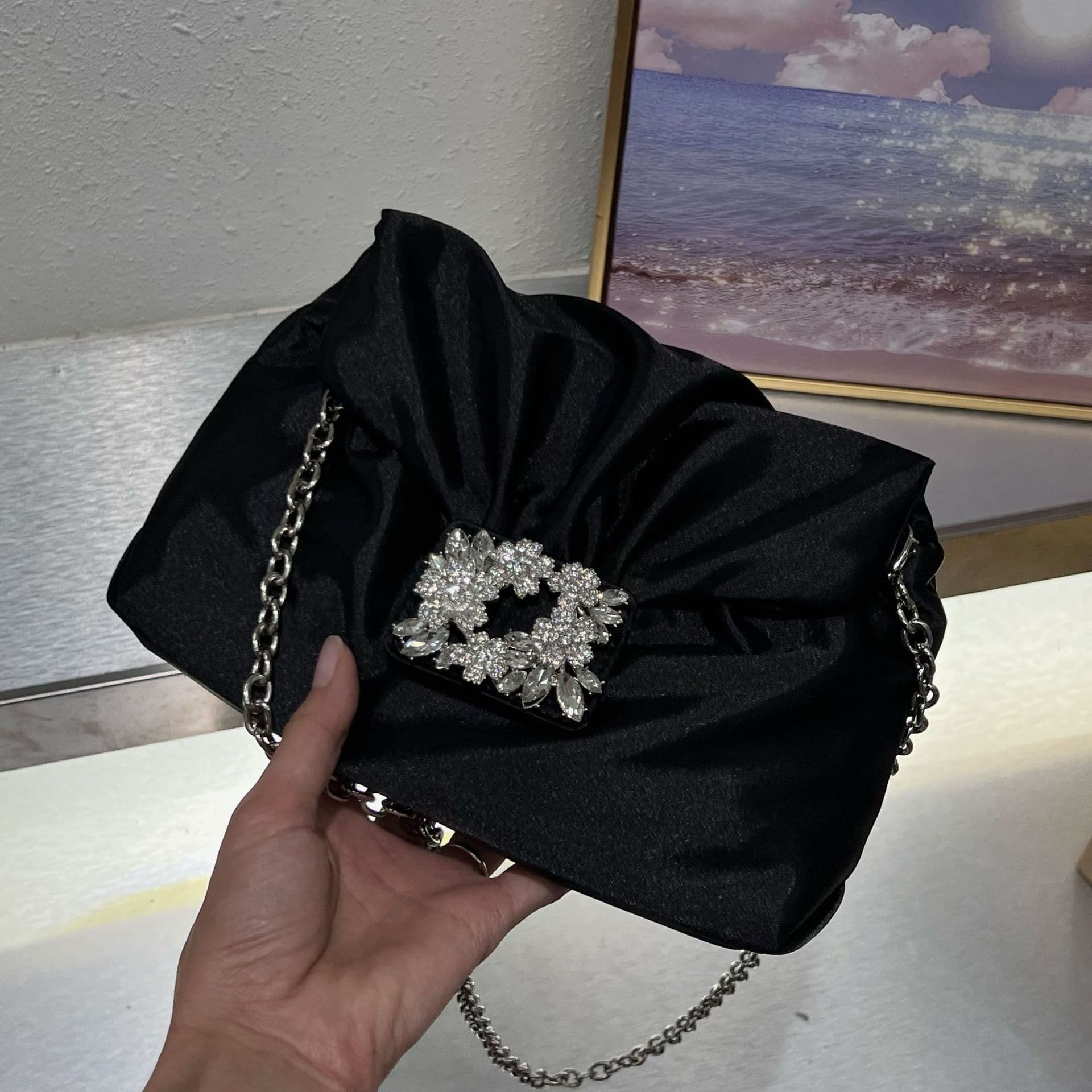 image-Vintage Crumpled Banquet Silk Diamond Small Square Bag