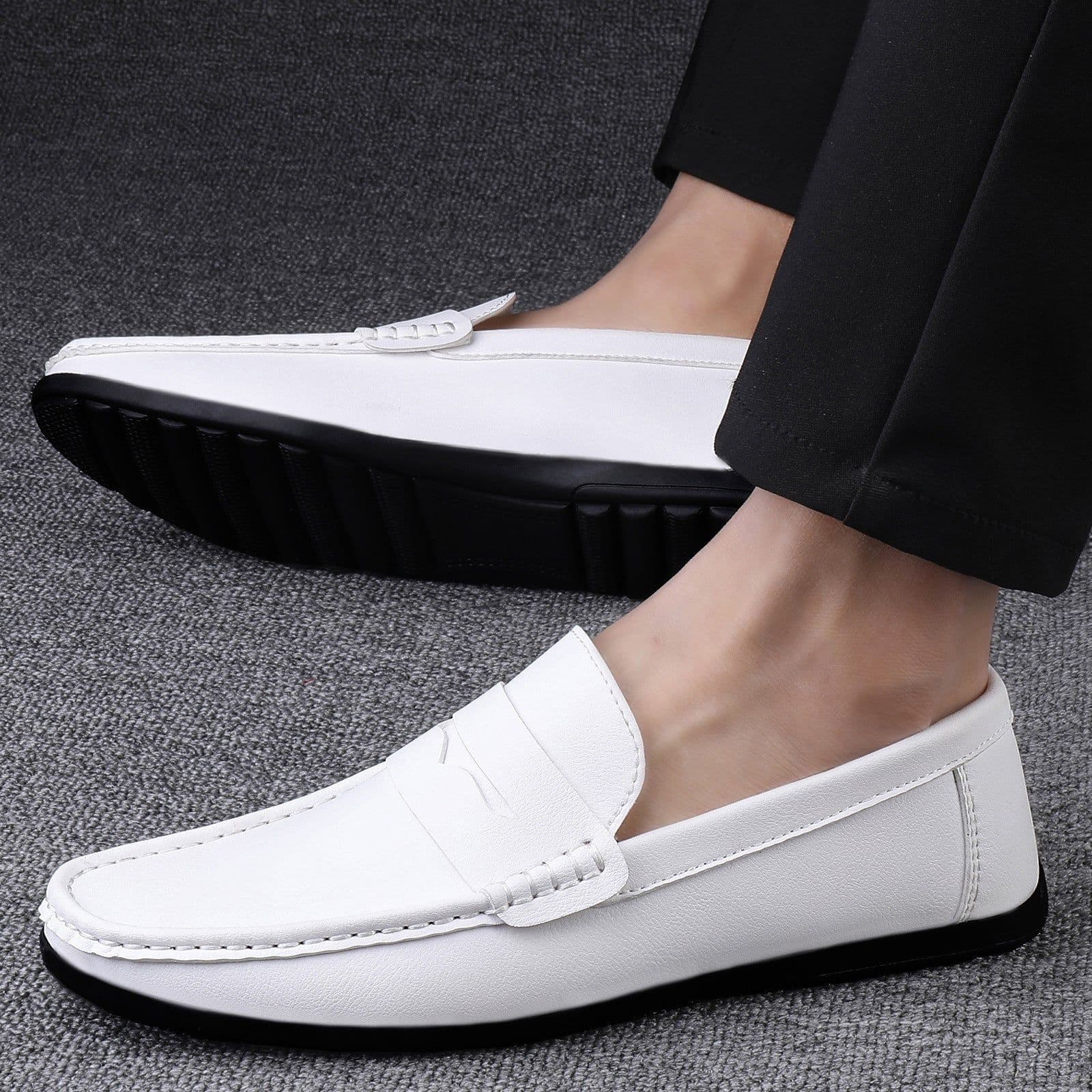 image-Summer Casual Leather Shoes Driving Flat Fashionable Outdoor Loafers