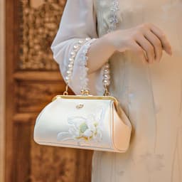 image-Clutch Bag Han Chinese Clothing Bag Hand Embroidered Cowhide Small Bag