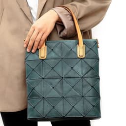 image-Tote Multi-functional Shoulder Bag Top Layer Cowhide Stitching Portable