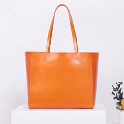 image-Women's Fashion Retro Large Capacity Shoulder Bag