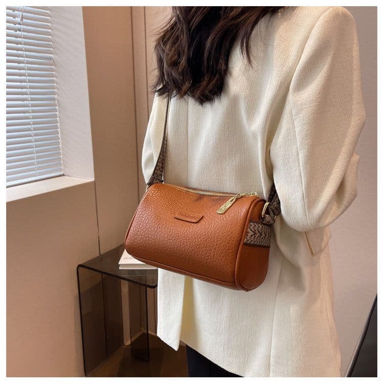 image-Artificial Leather Small Bag For Women Autumn And Winter Wild New Fashion
