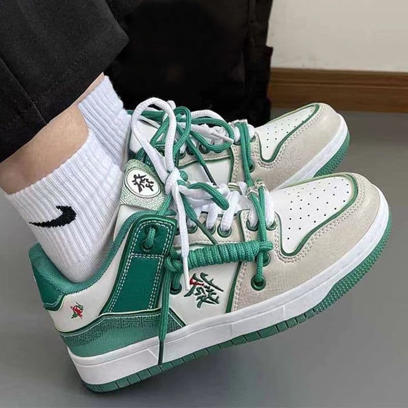 image-Men's Fashion Casual Platform Height Increasing Sports Shoes