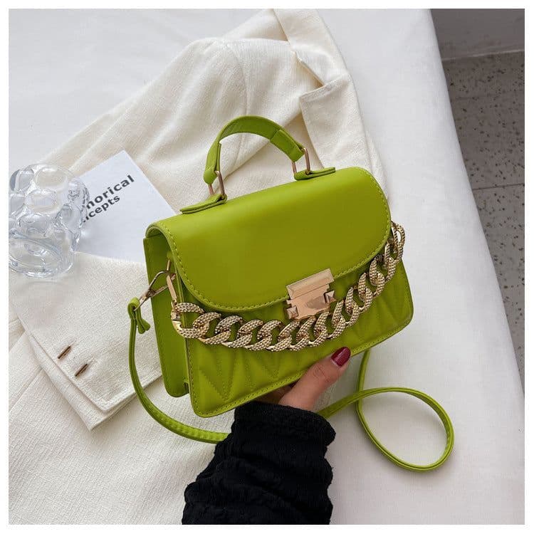 image-Chain Portable Shoulder Western Style Girly And Fashion Crossbody Bag