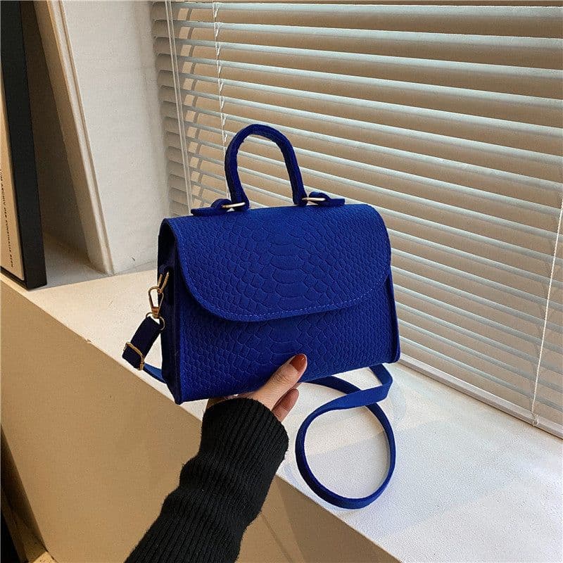 image-Korean Fashion Shoulder Bag Trendy Portable