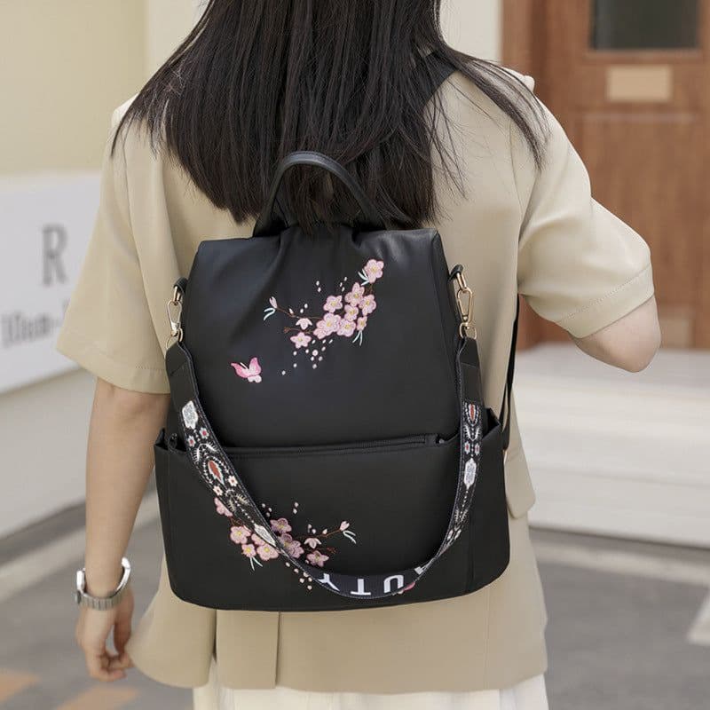image-Women's Fashion Simple Ethnic Style Embroidery Casual Backpacks