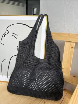image-Women's Fashion Hollowed-out Shoulder Woven Bag