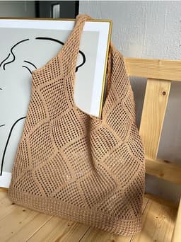 image-Women's Fashion Hollowed-out Shoulder Woven Bag