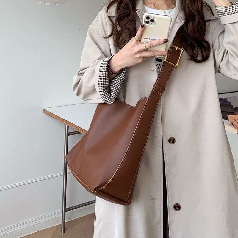 image-Women's Fashion All-match Large-capacity Bucket Shoulder Messenger Bag